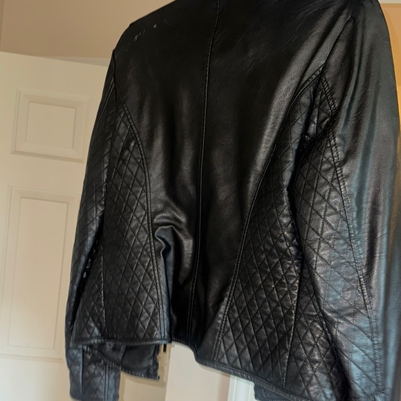Forever 21 Black Leather Moto Jacket - Picture 4 of 4